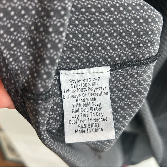 Biya by Johnny Was black embroidered silk tunic size S - Picture 5 of 7